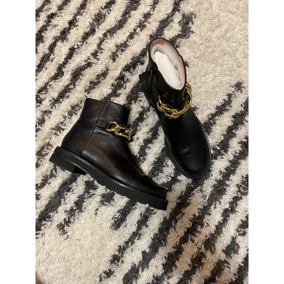 Stuart Weitzman Chain Lift Bootie - Picture 3 of 8